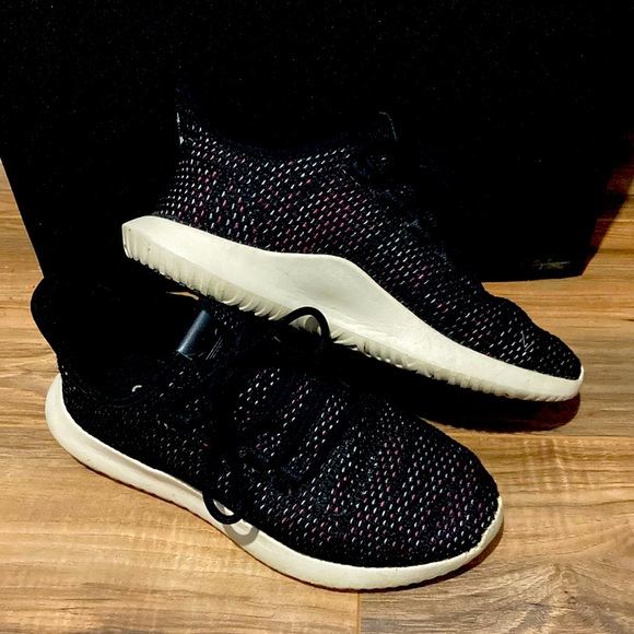 Womens Adidas Sneakers - Picture 1 of 6